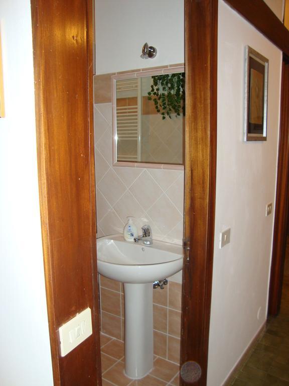Appartamento Marina Marina Di Carrara Room photo