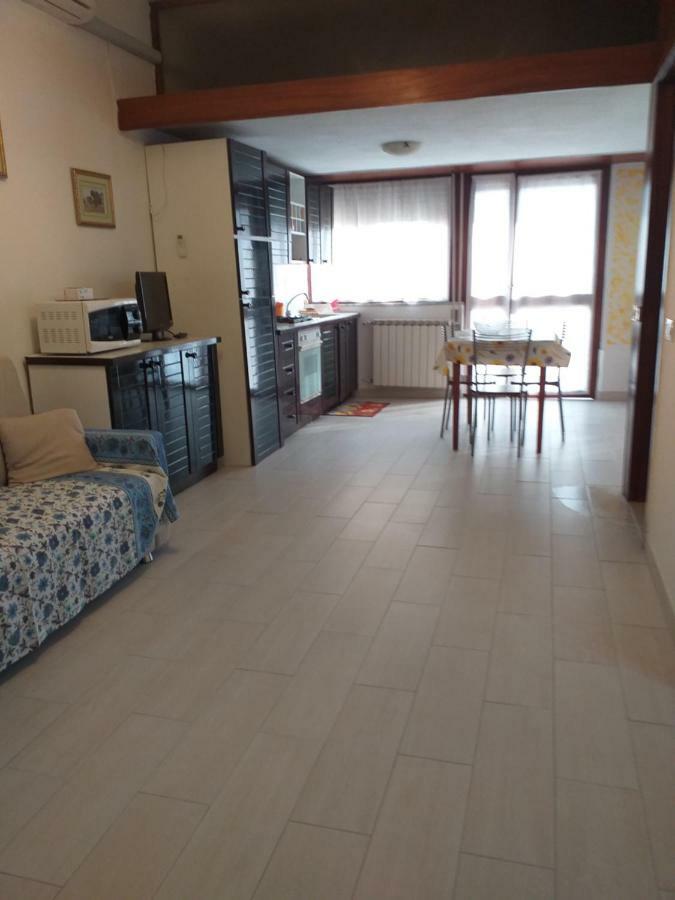Appartamento Marina Marina Di Carrara Exterior photo
